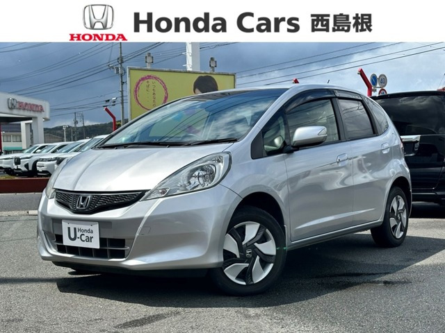 フィット 1.3 G スマートセレクション ファインスタイル 4WD 