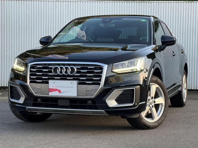 Q2 30 TFSI スポーツ 