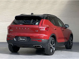 XC40 T4 AWD Rデザイン 4WD 