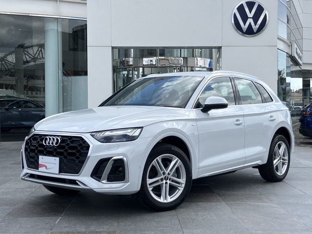 Q5 40 TDI クワトロ Sライン ディーゼル 4WD 