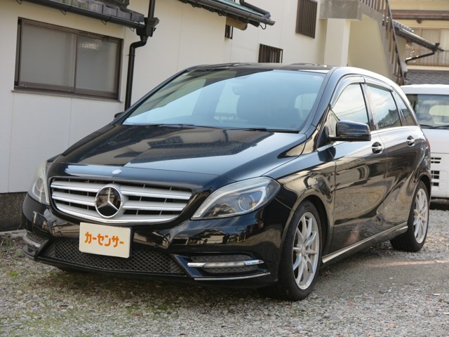 Bクラス B180 ブルーエフィシェンシー スポーツナイトパッケージ 