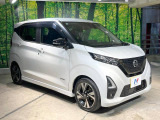 大好評のボディコーティング「弾スプラッシュコート」もご納車までに施工可能。通常のガラスコートと異なる、耐久年数6年の無機質ガラスコーティングが、ボディをキレイな状態に保ってくれます。