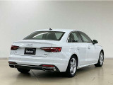 A4 45 TFSI クワトロ アドバンスド 4WD 