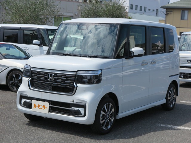 N-BOXカスタム  