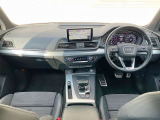 Q5 40 TDI クワトロ スポーツ Sラインパッケージ ディーゼル 4WD 