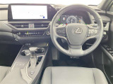 UX 250h バージョンC 