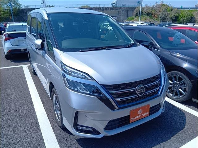 セレナ 1.2 e-POWER XV 純正ナビTV360°カメラLEDヘッド両側電動