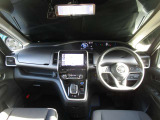 セレナ 1.2 e-POWER XV 