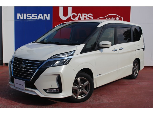セレナ 1.2 e-POWER ハイウェイスター V 