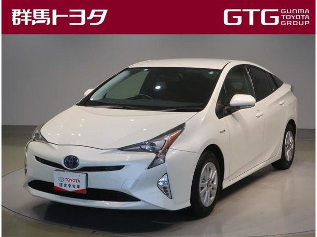 プリウス 1.8 S セーフティ プラス E-Four 4WD 
