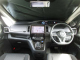セレナ 1.2 e-POWER ハイウェイスター V 