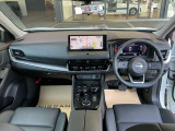エクストレイル 1.5 X e-4ORCE 90周年記念車 4WD 