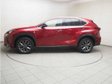 NX 300 Fスポーツ 4WD 