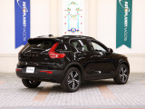 XC40 アルティメット B4 AWD ダークエディション 4WD 