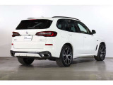 X5  xドライブ 45e Mスポーツ 4WD