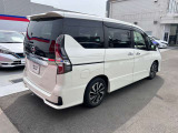 セレナ 2.0 ハイウェイスター V 