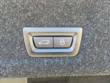サービスにはドイツ本国と同様に教育と訓練を受け、BMWを知り尽くした「マイスターメカニック」が数多く在籍しております。納車前点検整備で、お客様に安心と安全をお届けいたします。