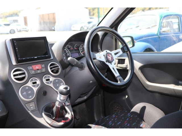 フィアット パンダ 100HP の中古車詳細 (88,000km, グレー, 神奈川県