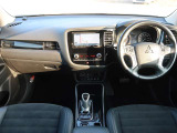 アウトランダーPHEV 2.4 G 4WD 