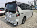 セレナ 1.2 e-POWER ハイウェイスター V 