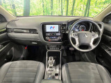 アウトランダーPHEV 2.4 G プラスパッケージ 4WD 