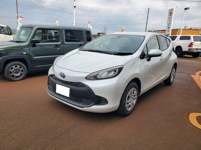 アクア 1.5 X E-Four 4WD 