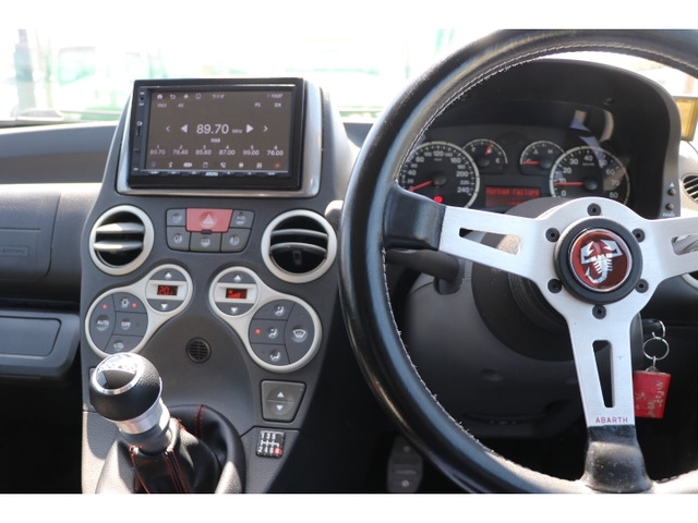 フィアット パンダ 100HP の中古車詳細 (88,000km, グレー, 神奈川県