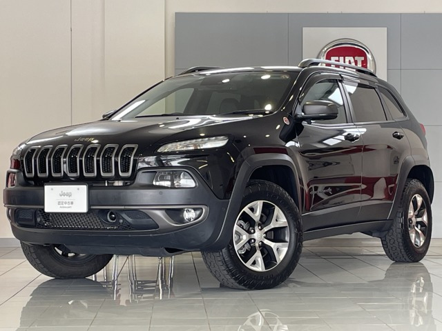 チェロキー トレイルホーク 4WD 
