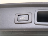 『1台』のお車に対して、こだわって仕入れを行っております。オプション装備装着車となります!