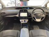 プリウス 1.8 S 安全装置 ナビ(Bluetooth・DVD) Bカメラ