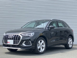 アウディ Q3