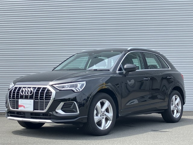 Q3 35 TFSI アドバンスド 