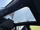 ムーンルーフで開放的なドライブをお楽しみいただけます!