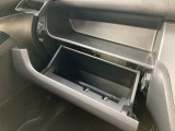 グローブボックスの画像です。