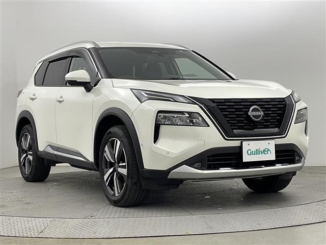 エクストレイル 1.5 G e-4ORCE 4WD 4WD 本革シート