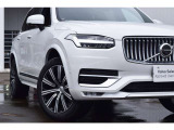 ◆ヘッドライト/VOLVOの代名詞ともいえるTシェイプのライトは、北欧神話のトールハンマーをイメージした意匠です