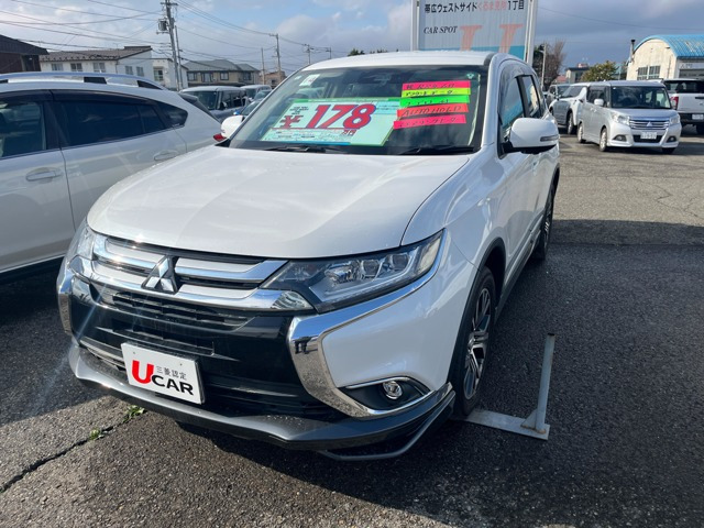 アウトランダー 2.4 24G セーフティーパッケージ 4WD 