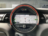 MINI NEXT2年・1年ともに走行距離無制限で保証。保証期間中は走行距離に関係なく保証されます。もちろん延長保証ご加入の場合も、期間中は走行距離に関係なく保証されます。
