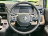 【ステアリングスイッチ】運転中、前方から目線をそらすことなく、オーディオ等の操作が可能な便利機能!安心&快適なドライブを演出してくれます♪