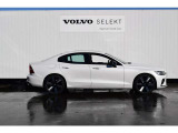 ◆サイド/流麗なプロポーションはVOLVO車の真骨頂。「美しいものと共にありたい」というオーナーの願いを満たします