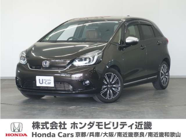 フィット  1.3 リュクス