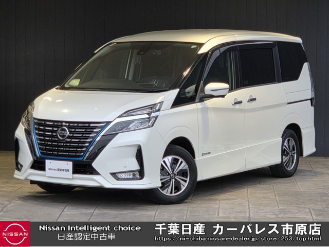 セレナ 1.2 e-POWER ハイウェイスター V 
