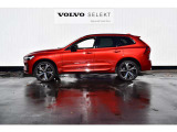 ◆サイド/流麗なプロポーションはVOLVO車の真骨頂。「美しいものと共にありたい」というオーナーの願いを満たします