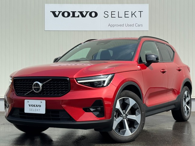 XC40 アルティメット B4 AWD ダークエディション 4WD 