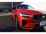 ◆ヘッドライト/VOLVOの代名詞ともいえるTシェイプのライトは、北欧神話のトールハンマーをイメージした意匠です