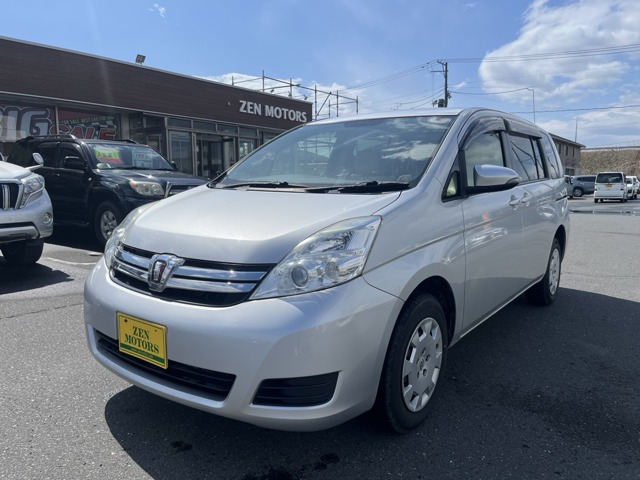 アイシス 1.8 L 4WD 