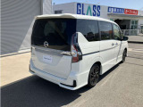 セレナ 2.0 ハイウェイスター V 