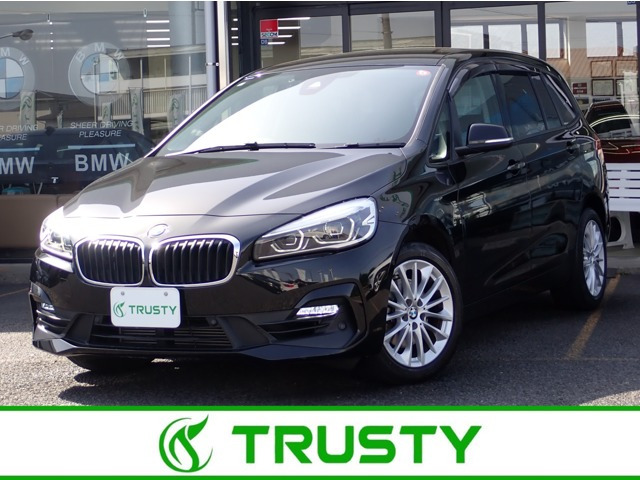 2シリーズグランツアラー 218i 218i DCT