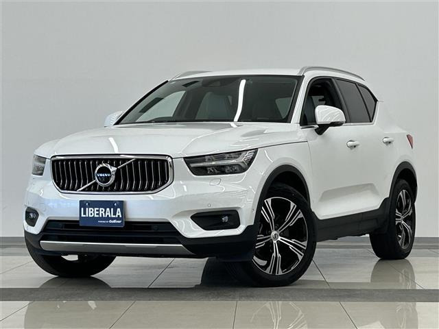 XC40 B4 AWD インスクリプション 4WD 4WD 本革シート