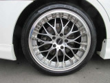 Aftermarket18インチAW *別画像の18インチAWかどちらかお選びいただけます!